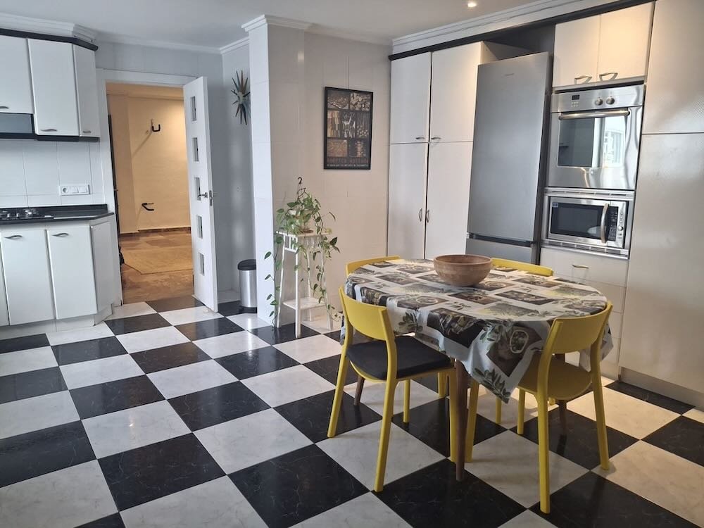 Property 2434 - Image 9